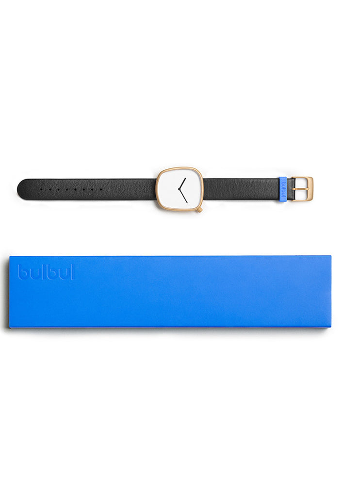 Bulbul Pebble Matte Golden Steel pada Jam Tangan Kulit Itali Hitam