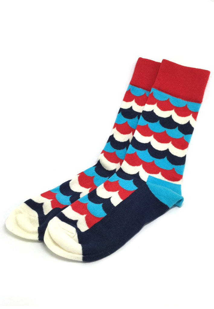 Billow 系列多色波浪设计海军蓝、白色、红色和淡蓝色袜子