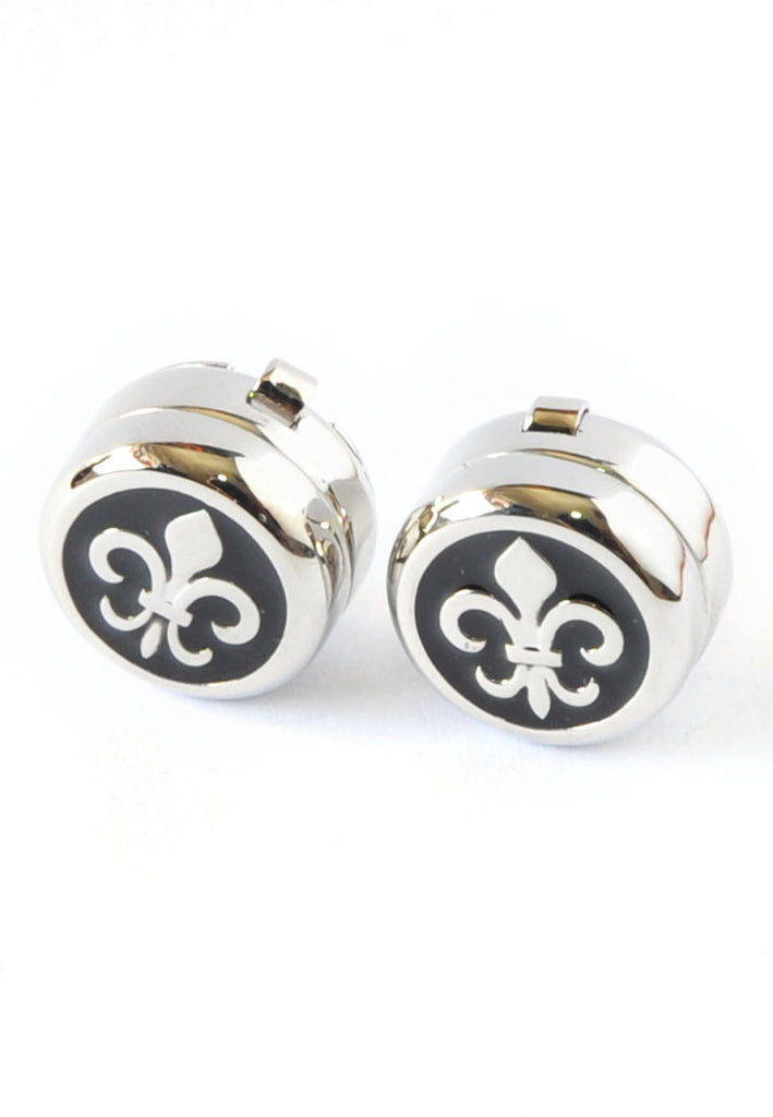 Penutup Butang Cuff Design Fleur de Lys